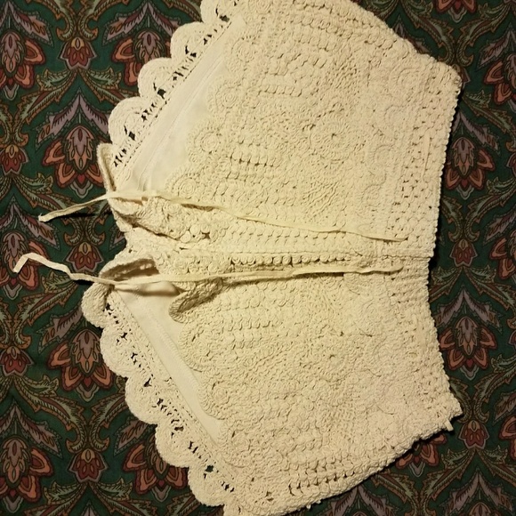 Shorts - Picture 1 of 3